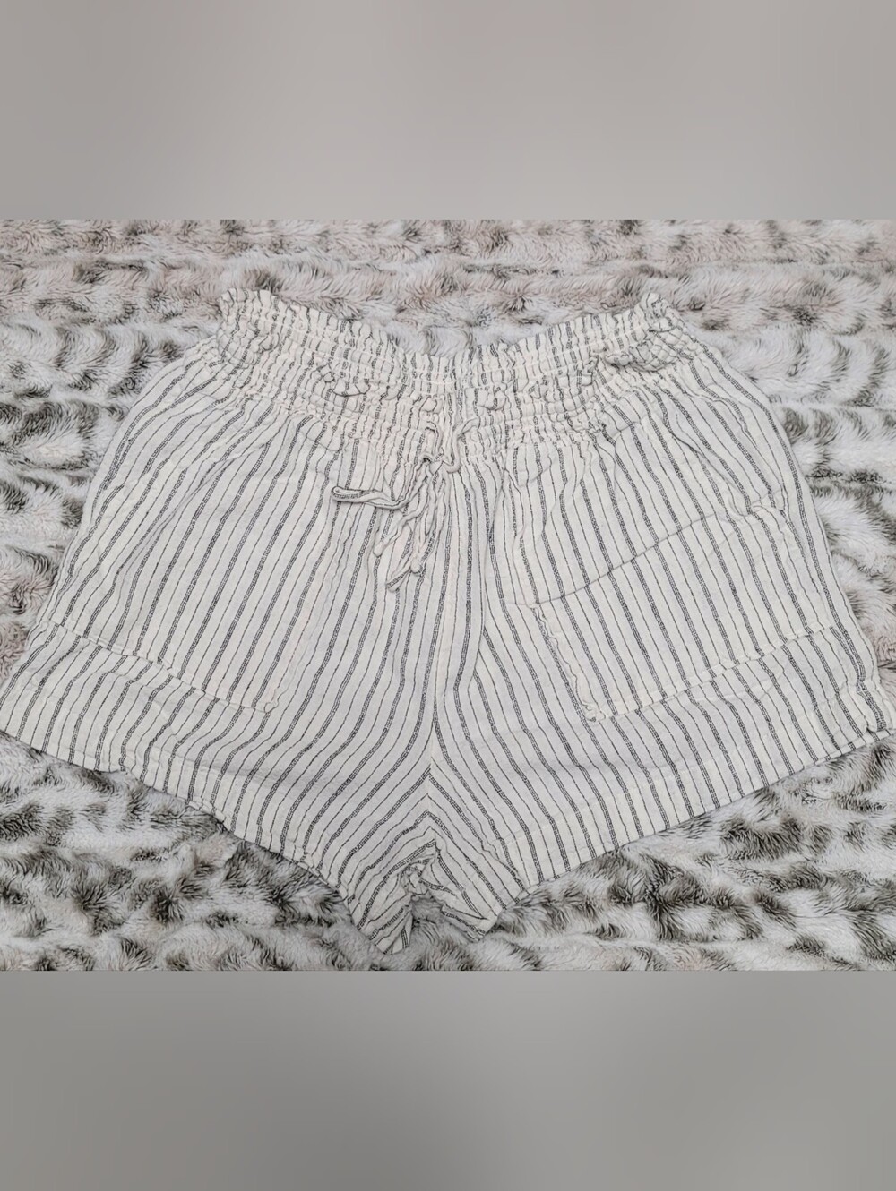 Striped Drawstring Women’s Shorts W/ Pockets